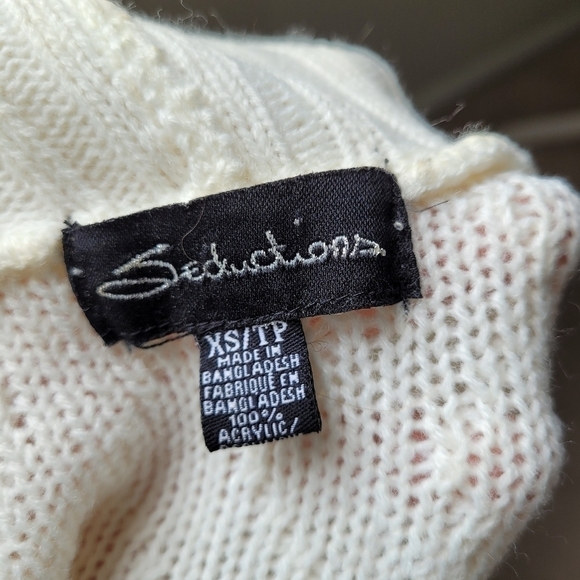 cream white knit cardigan xs | 🎈3/$40 - Picture 5 of 5